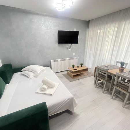 מאמאיה Velier Holiday Apartments מראה חיצוני תמונה